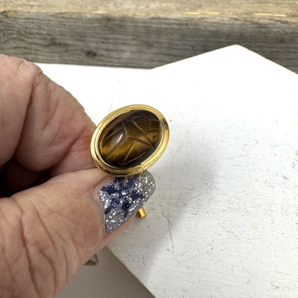 Vintage Goldtone Tigers Eye Scarab Tie Tack Pin - Picture 3 of 5